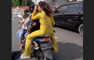Viral Boncengan 7 Orang Melintas di Jembatan Ampera