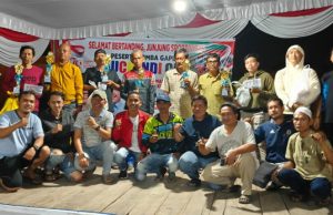 Masyarakat Antusias Ikuti Lomba Gaple Muchendi Cup