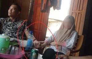 Oknum Kepala Kantor Pos Tanjung Raja Diduga Selingkuh dengan Siswi Magang