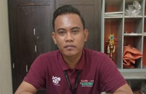 Dituding Punya Hubungan Spesial dengan Siswi Magang, Ini Klarifikasi Kepala Kantor Pos Tanjung Raja