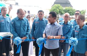 Uniski Terima Bantuan Asrama Mahasiswa dari Kementerian PUPR