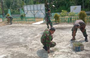 Wujudkan Kebersihan Pangkalan, Ini yang Dilakukan Koramil 402/03 SP Padang