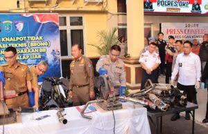 Polres OKI Musnahkan Knalpot Brong Hasil KRYD Pasca Operasi Ketupat Musi 2025
