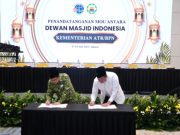 Menteri Nusron Teken MoU dengan DMI, Targetkan Sertipikasi 90% Tanah Wakaf dalam Lima Tahun