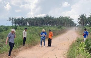 Derasnya Hujan Buat Jembatan 9 Meter di Mekar Wangi Ambrol