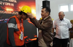 100 Pekerja Konstruksi Ikuti Sertifikasi Lewat Aspirasi Anggota DPR RI Ishak Mekki