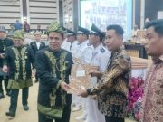 Kado Spesial di HUT ke-80 Kabupaten OKI, BPN OKI Serahkan 1.500 Sertipikat Tanah dan Tanah Wakaf
