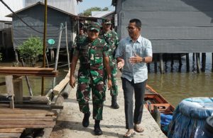 Dandim 0402/OKI-OI Tinjau Lokasi Pembangunan Jembatan Gantung di Tulung Selapan