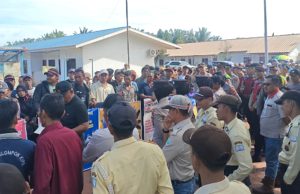 Petani Plasma Gelar Aksi Tutup Kantor PT SIP, Tuntut Penyelesaian Hak dan Pemutusan Kerja Sama