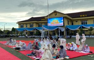 Polres OKI Pererat Kebersamaan Lewat Salat Idul Fitri dan Open Office Penuh Kehangatan