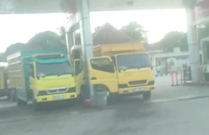 Aktivitas Antrean Solar Subsidi di SPBU Palemraya Meresahkan, Pengelola Diduga Bermain dengan Mafia Penimbun BBM