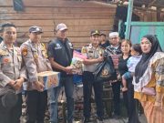Kapolsek Banyuasin II Salurkan Bantuan Sosial untuk Korban Rumah Ambruk