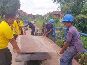 Polsek Lempuing Jaya Turun Tangan, Jembatan Penghubung Desa Akhirnya Dibenahi