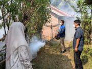 Tindak Lanjut Warga Meninggal Diduga DBD, Puskesmas Talang Ubi Lakukan Fogging