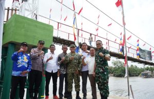 Dandim 0402/OKI Dampingi Danrem 044/Gapo Launching 2.500 Titik Jembatan Garuda dan 3.000 Titik Air Bersih