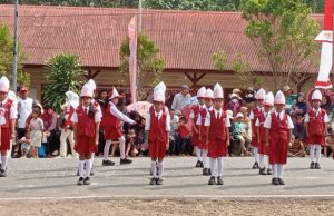 137 Pelajar Meriahkan Lomba Gerak Jalan HUT ke-81 RI di PALI