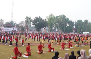 Tari Massal ‘Harmony Nusantara’ Meriahkan HUT Ke-81 RI di OKI