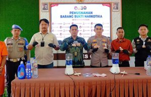 Cegah Narkoba Kembali Beredar, Polres OKI Musnahkan 994 Pil Ekstasi